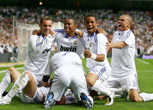 意媒：国米关注球队外租中场阿金桑米罗，比萨有600万买断权（意媒称国米关注外租中场阿金桑米罗，比萨握有600万欧买断权）