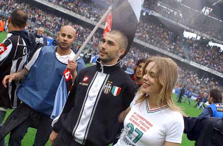 日足协会长：明年3月日本将赴欧拉练，与实力强劲的球队交手（日本足协主席：日本队明年3月赴欧洲集训，计划与劲旅热身）