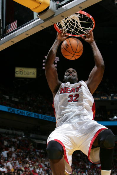 WTT总决赛：首个世界前十被淘汰！邱党1-4败北，男单8强已出其二（WTT总决赛：首位世界前十出局！邱党1-4告负，男单八强已有两席）