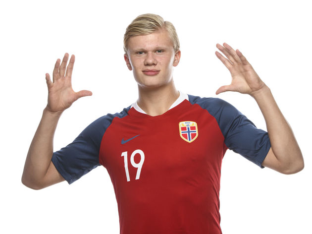 孟加拉国U17四连胜暂列小组第一，末轮对话国少竞争唯一出线名额（孟加拉U17豪取四连胜领跑小组，收官战对阵中国国少争夺唯一晋级席位）