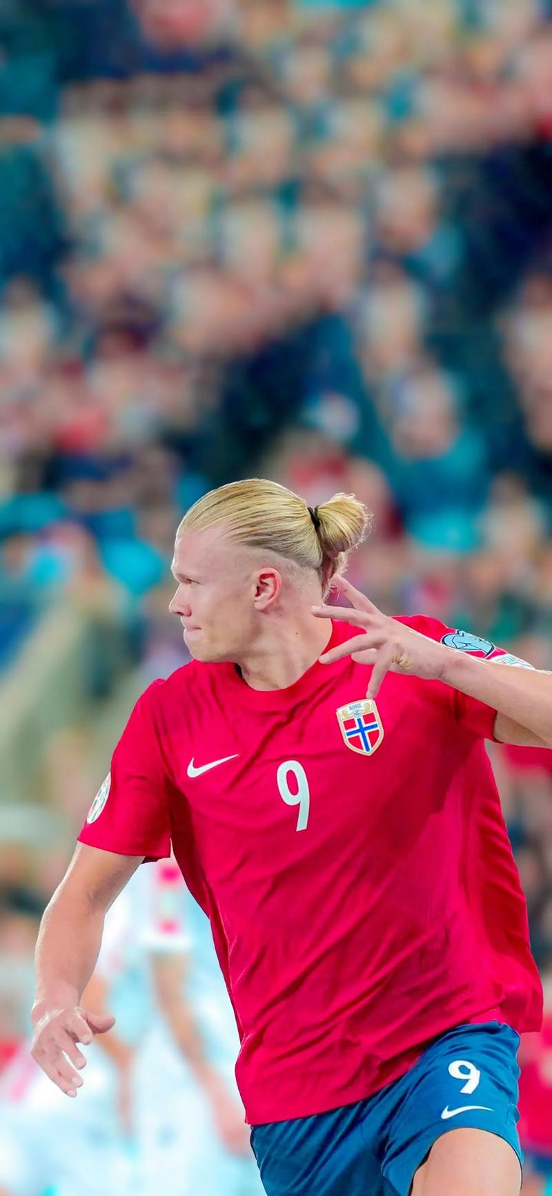 挑起大梁！卡斯尔狂轰30+10+6，得分创赛季新高（火力全开！卡斯尔30+10+6大爆发，单场得分刷新个人赛季新高）