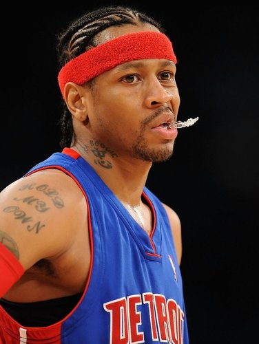 内马尔：我还没考虑未来，但在我心中桑托斯永远在第一位（内马尔：未来未定，但桑托斯始终是我心中第一）