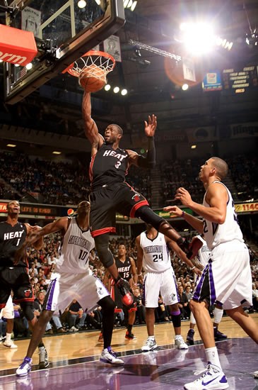 安东尼连续四场参与进球，助皇家贝蒂斯3-1胜萨格勒布迪纳摩（安东尼四连场参与破门，皇家贝蒂斯3-1击败萨格勒布迪纳摩）